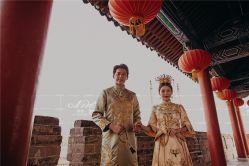 -易摄影婚纱摄影工作室