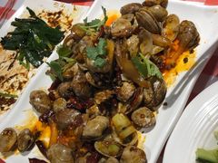 -三个大叔烤羊肉串·炭炉砂锅菜(西三旗店)