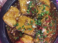 -香巴拉云南餐厅(华莱坞店)