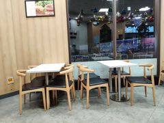 大堂-华莱士·全鸡汉堡(合肥福乐万家店)