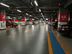 -金虹桥国际中心·停车场