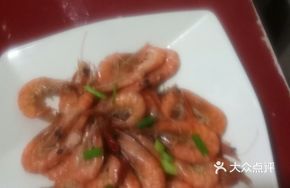 Stewed and Stir-fried Lobster