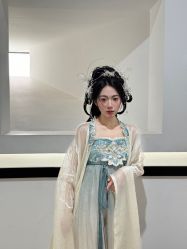 -狐妖小红娘汉服馆