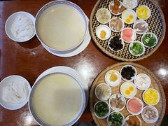 -香麒园·过桥米线·南湖雅宴