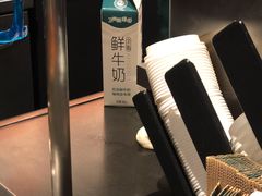 -星巴克(枣阳路店)