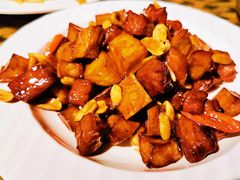 牛肉粒鸡腿菇-老广酒楼(樱花店)