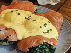 烟熏三文鱼班尼迪蛋-Money Shops(愚园路店)