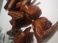 玻璃乳鸽-广州塔晖粤轩中餐厅