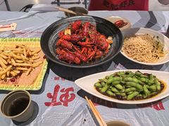 -肥肥虾庄·金牌油焖大虾(杨园滨江时代walk店)