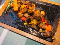 田园澳洲骰子牛肉-蜜桃花开·中西融合菜E&W(南长街店)