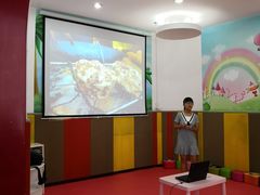 -海天商务大厦-地上停车场