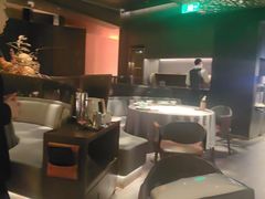 -左庭右院鲜牛肉火锅黑金店(陆家嘴中心店)