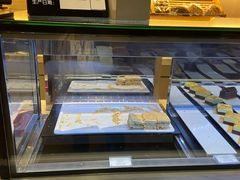 面包甜点陈列柜-马哥孛罗咖啡厅·Cafe Marco (厦门马哥孛罗东方大酒店)