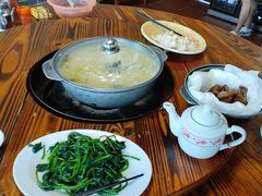 -侠成水上农庄(工业大道店)