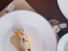 -Cafe Gray Deluxe