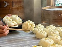 -李与白包子铺(桐梓林店)