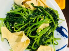 -玖鲜小笼(中山广场店)