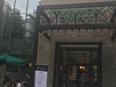 门面-星巴克(南宁民歌湖店)