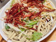 油泼豆腐皮-如意香辣鸡架(总店)