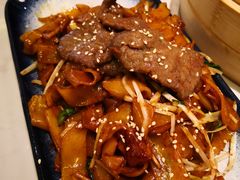 干炒牛肉河粉-避风塘·老港味餐厅(虹口龙之梦店)