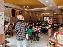 -鲁朗纳麦石锅鸡庄园