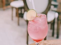 桃子气泡酒-共舞时光猫咖·狗咖(新街口店)