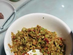 -味上湘菜馆(岳麓山店)