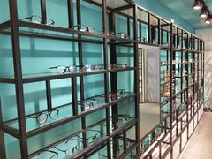 -Trend1881视光·蔡司视觉(领展广场店)