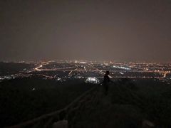 -鬼笑石后山停车场