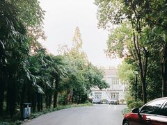 -春兰国宾馆(凤城河风景区老街店)