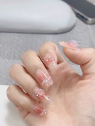 -尤米一站式美甲美睫