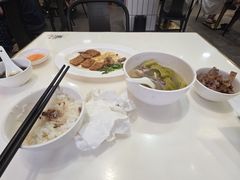 -日日香卤鹅饭店·澄海狮头鹅(澄海店)