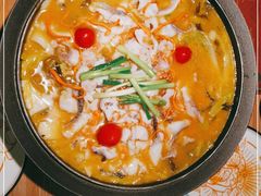 -山城外·非遗酸菜鱼(蜀都万达店)