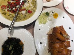 -尚一汤·粤菜海鲜(环球港店)