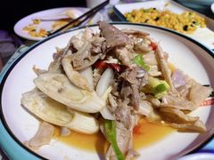 -巴特餐饮6加1音乐餐吧·新疆菜
