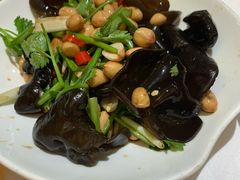 -湘聚唐缘正宗湖南湘菜(盈坤世纪店)