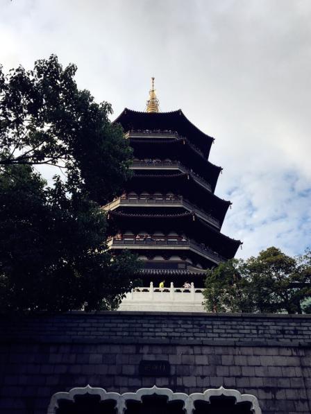 雷峰塔景区-"40元门票"法海你不懂爱,雷峰塔会掉下."-大众点评移动版