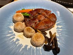 牛柳排配香草野生菌-京旬海鲜放题·铁板烧自助餐厅