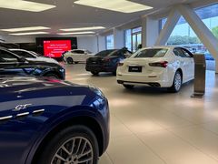 -上海保利玛莎拉蒂和阿尔法罗密欧(华翔路店)