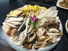 -野菌皇海景野生菌火锅(滨海大道店)