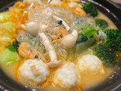 龙虾汤墨鱼丸子杂菜煲-文兴酒家(晶品店)