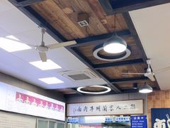 -陇上全荟兰州传统牛肉面(延吉路店)