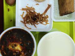 原味豆浆-老回回烩面馆(左家庄店)