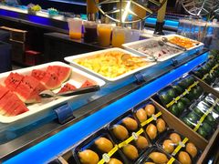 自助取餐区-V-ONE西雅图海鲜自助餐厅(仓山万达广场店)