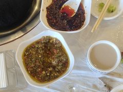 -鲁朗纳麦石锅鸡庄园