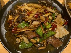 -十三式重庆江湖菜(金茂览秀城店)