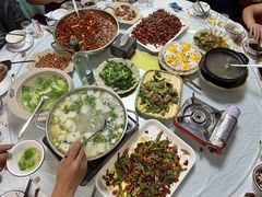 -余家庄肥肠鱼地方汤锅(银杏大道店)