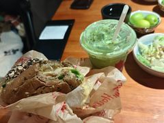 -Tims天好咖啡·贝果(东吴龙湖天街店)