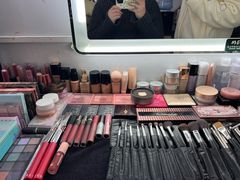 -ME觅妆·定制美妆·彩妆私教(菱角湖店)