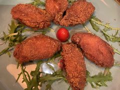 -SISTERS BAR RESTAURANT川意酒馆(嘉善老市H楼店)